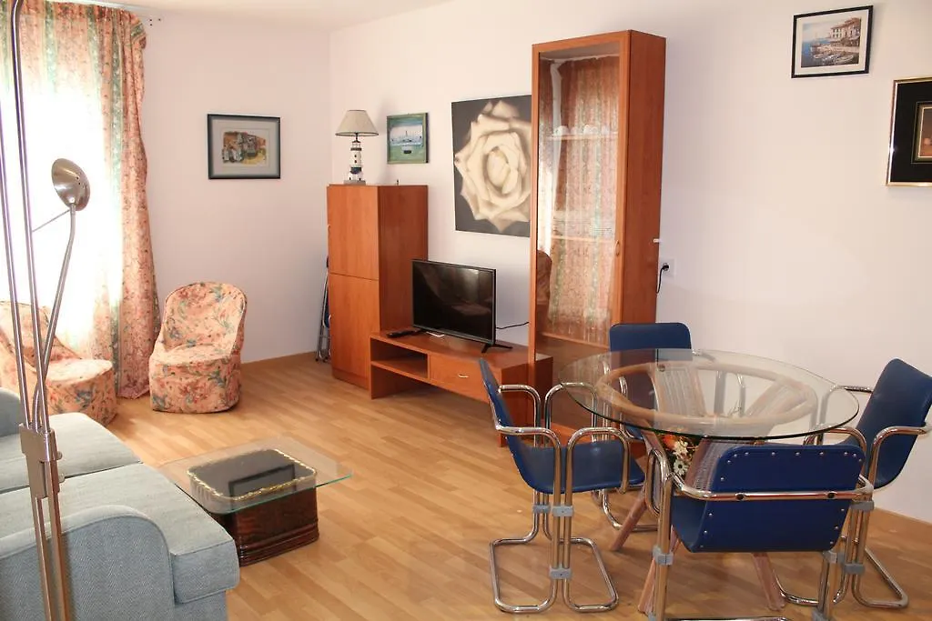 Port Sotavent Apartment Empuriabrava 0*,  Spanyolország